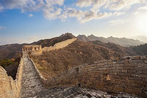 Can the Great Wall of China Be Seen From Space? - WorldAtlas