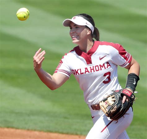 Grace Lyons - Rounding The Bases | Sooner Stories