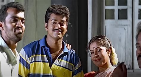 Innisai Paadi Varum Lyrics - Thulladha Manamum Thullum