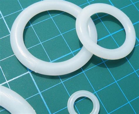 WellieSTR 210 Pieces 19mm Mini DIY Crochet Ring Plastic ring O plastic ring Circle Hook Plastic ...