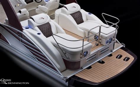 Build your own luxury Bennington Pontoon Boat and customize it to fit your unique needs and ...