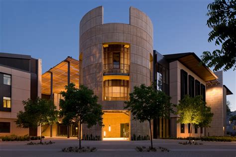 Stanford Law School, William H. Neukom Building - Architizer