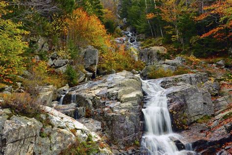 New Hampshire Fall Foliage Driving Tours