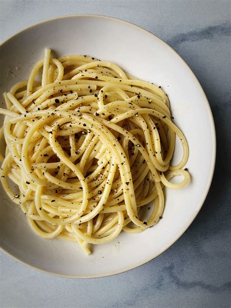 Cacio e Pepe Recipe | The Feedfeed