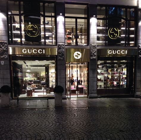 Gucci store Oslo Norway | Gucci store, Gucci, Retail design