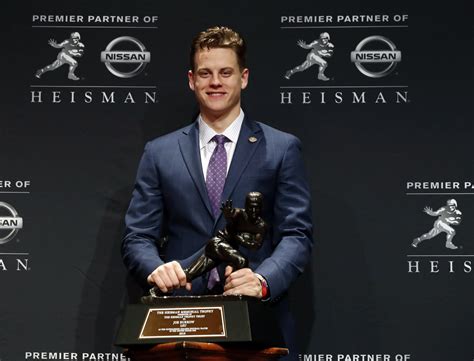 LSU QB Joe Burrow wins Heisman Trophy in landslide vote - Aruba Today