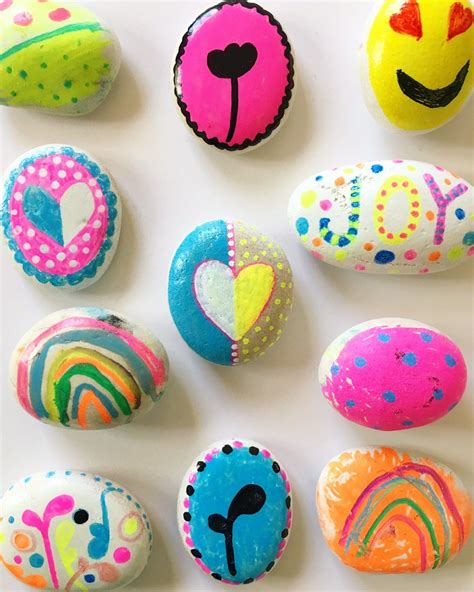 Rock Painting Ideas for Kids | Painted rocks kids, Rock crafts, Painting for kids