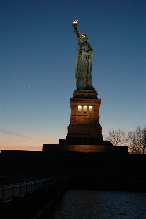 125 days of 125 years of history - Statue Of Liberty National Monument (U.S. National Park Service)