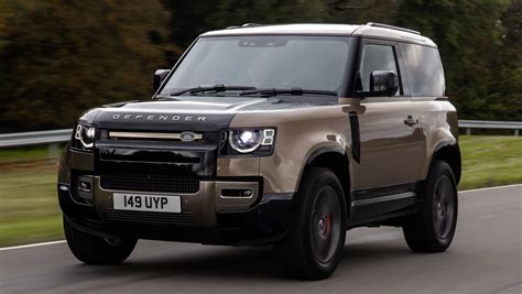 New Land Rover Defender 90 P400 2020 review | Auto Express