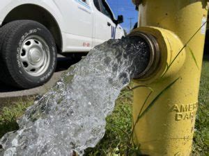 Fire Hydrant Flushing - Louisville Water Company