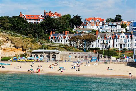 Trains to Bournemouth | Cheap Train Tickets to Bournemouth | Trainline