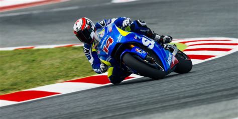 Video: Developing The Suzuki GSX-RR MotoGP Racebike, P3 - Roadracing ...