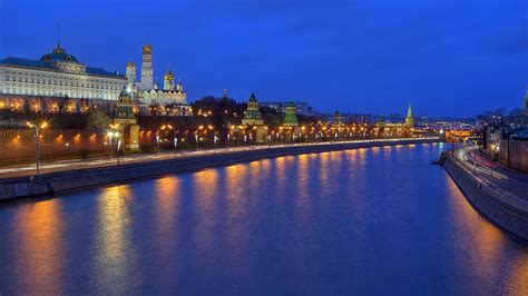 moscow river | Kremlin and Moscow river, the same night a li… | Flickr