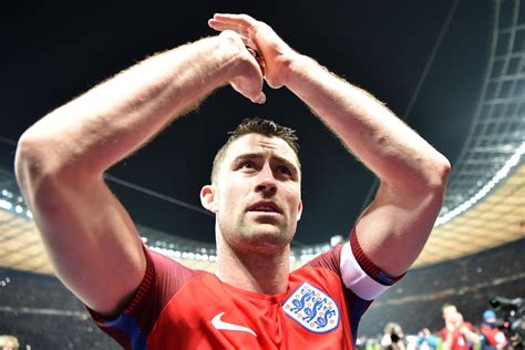 Gary Cahill still guaranteed England starting spot at Euros despite bad season — report - We Ain ...