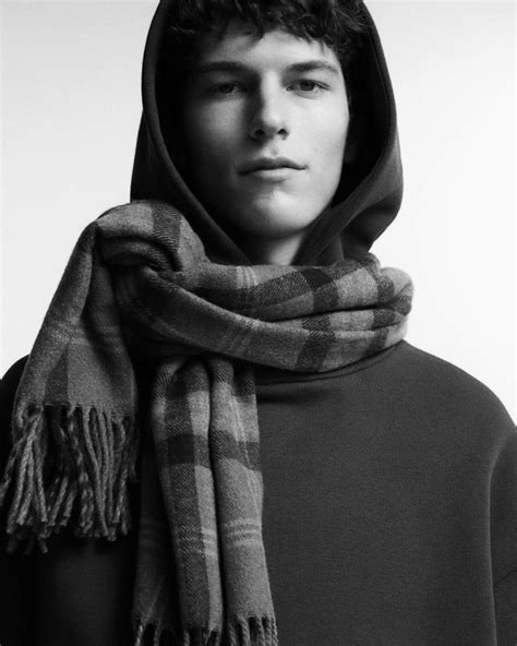 JAMES PORTER | Heroes Model Management