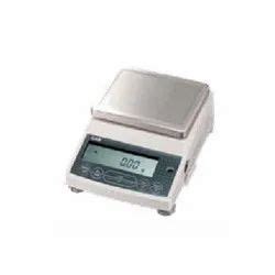 Laboratory Weighing Machine at Rs 35000 | Digital Weighing Scale in ...