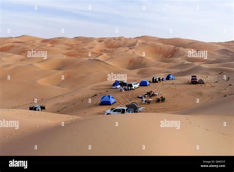 Saudi Arabia Desert Oasis Stock Photos & Saudi Arabia Desert Oasis ...