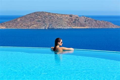 Everty Adds Elounda Gulf Villas to its Portfolio in Greece | GTP Headlines