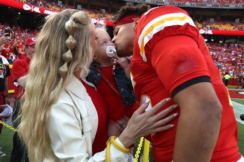 Patrick Mahomes Describes His Daughter Sterling's First Trip to See ...