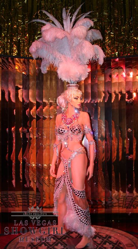 How To Be A Las Vegas Showgirl - Respectprint22