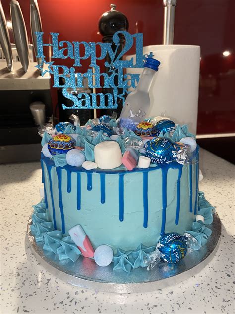 Blue themed 21st birthday drip cake – Artofit