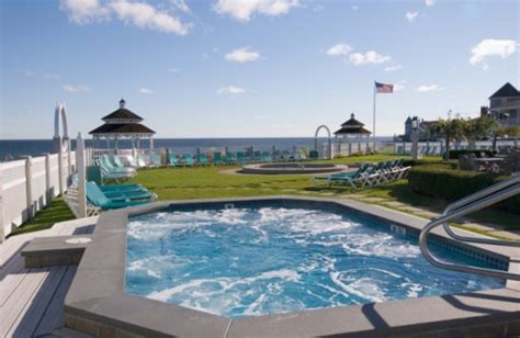 Anchorage by the Sea (Ogunquit, ME) - Resort Reviews - ResortsandLodges.com