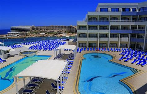 September! Half-board stay at very well-rated 4* hotel & spa in Malta ...