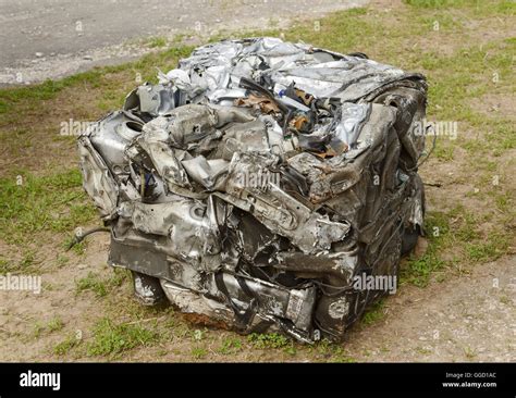 Crushed car cube hi-res stock photography and images - Alamy