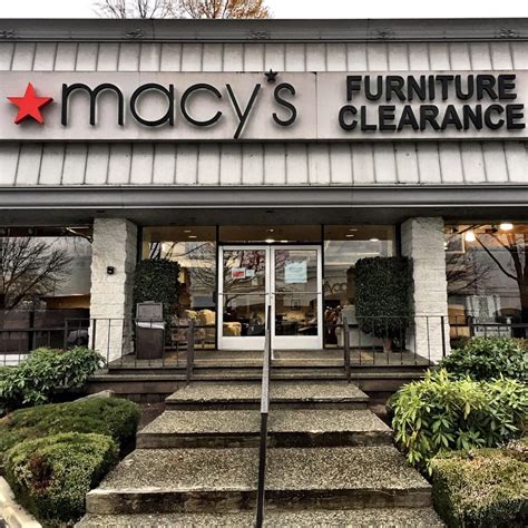 MACY’S FURNITURE CLEARANCE CENTER - 17 Photos & 39 Reviews - 17855 Southcenter Pkwy, Tukwila ...