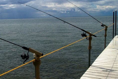 Fish-N-Chum Fishing Rod Holders - Dock Fishing