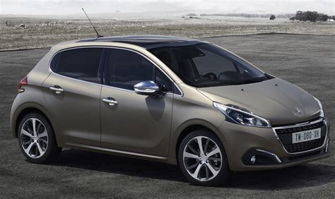 Peugeot 208 facelift gets world's first textured paint