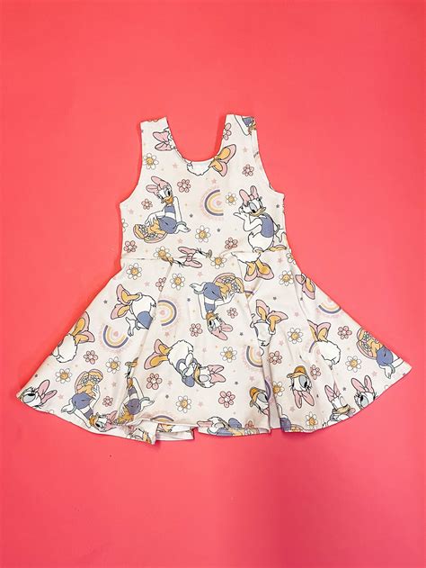 Daisy Duck Dress, Disney Outfit, Girls Disney Outfits, Princesses ...