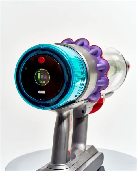 Dyson Gen5detect Cordless Vacuum Editor Review and Tested 2023