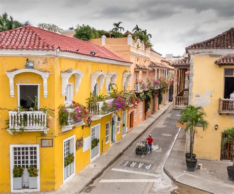 10 Things to Know Before Visiting the Walled City of Old Cartagena ...