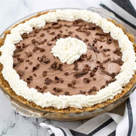 Sugar Free Chocolate Pudding Pie - THE SUGAR FREE DIVA