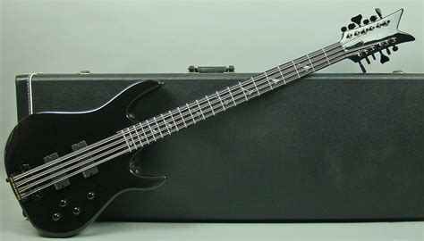 Hamer B12L 12-String Bass- Black