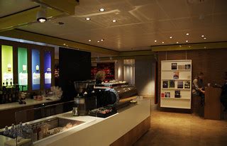 Coffee bar | Visiting Microsoft HQ NL. | Roel Driever | Flickr