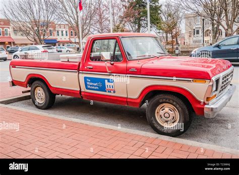 the walmart museum in bentonville arkansas Stock Photo - Alamy