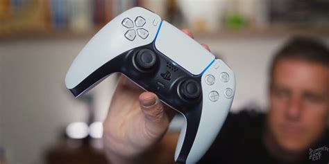 PlayStation 5's new DualSense 5 controller gets detailed in new hands ...