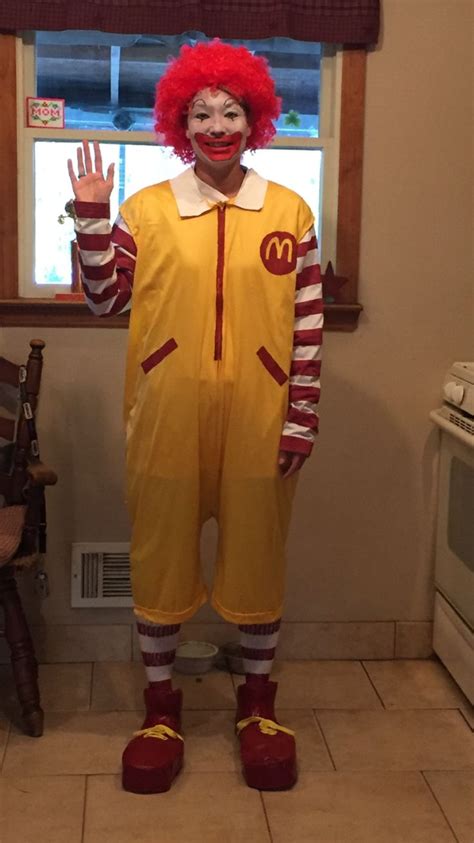 Ronald McDonald costume | Ronald mcdonald costume, Mcdonalds costume ...