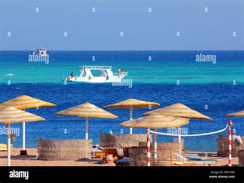 turquoise sea and tropical beach Stock Photo - Alamy