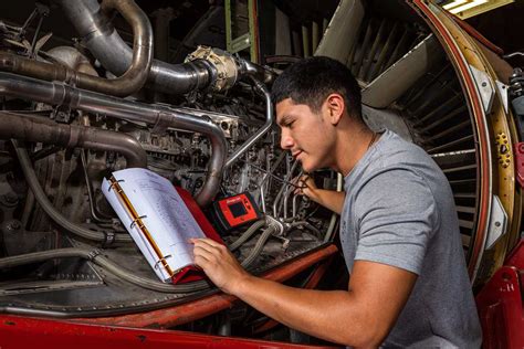 Why Train in Aviation Maintenance Technology? | Spartan College