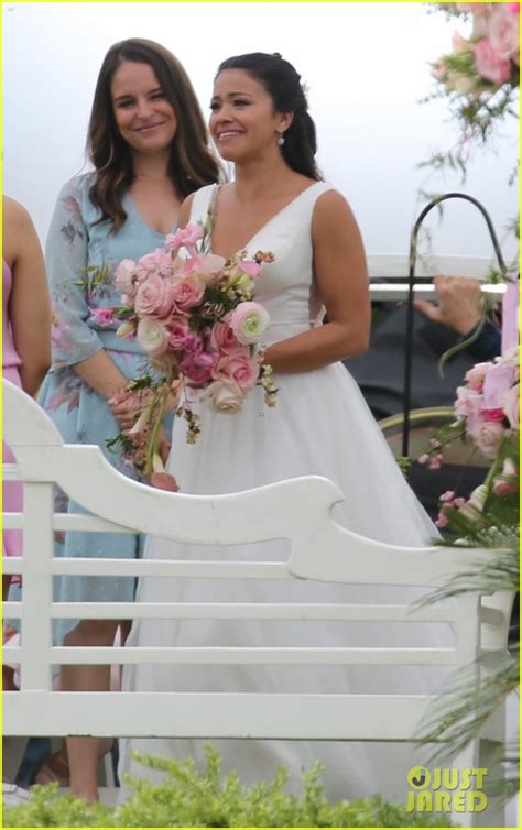 Gina Rodriguez Films Big 'Jane The Virgin' Final Season Spoiler - See ...