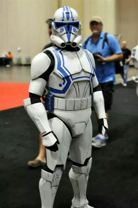 Clone trooper | Clone trooper cosplay, Star wars outfits, Star wars cosplay