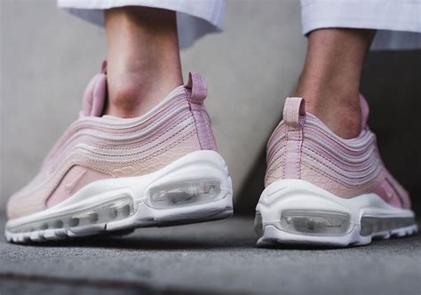 Nike Air Max 97 "Pink Snakeskin" // Release Date | Nice Kicks