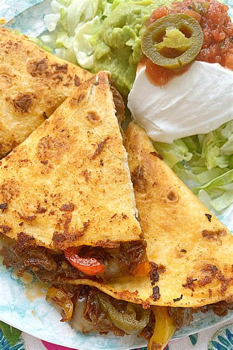 Steak Fajita Quesadillas - Foodtastic Mom