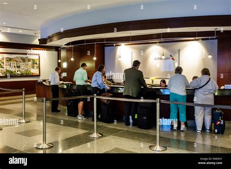 Inside The Charlotte Douglas International Airport North