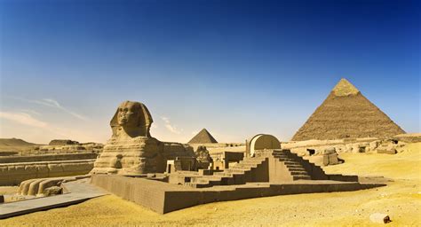 Fossil Suggests Egyptian Pyramids and Sphinx Once Submerged Under Sea Water