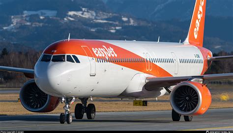 G-UZMB easyJet Airbus A321-251NX Photo by Jürgen | ID 1045828 | Planespotters.net