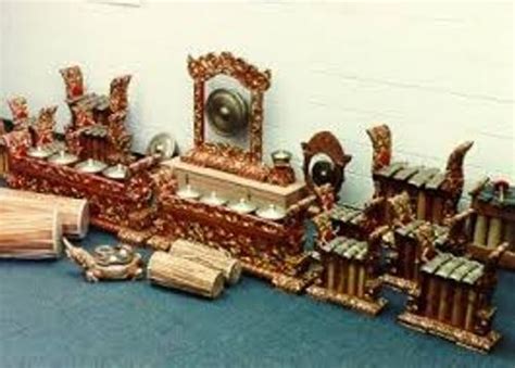 10 Facts about Balinese Gamelan - Fact File